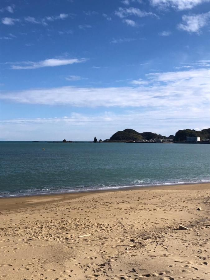 浜の宮七福神 1棟貸し9名様までご利用できます Villa Nachikatsuura Bagian luar foto